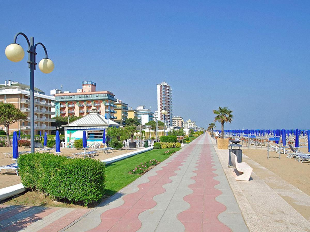 Appartamento Palma Carraro Immobiliare Jesolo - Family Apartments Eksteriør bilde